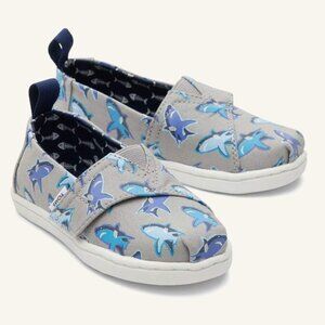 NWT TOMS Toddler shoes size 9